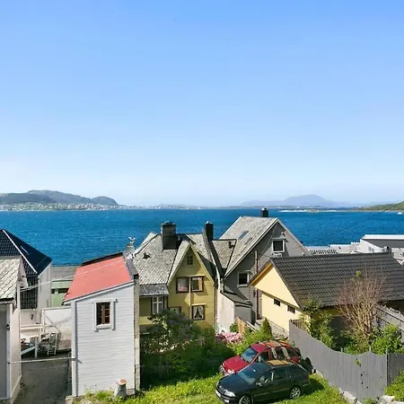 Koselig Sentrum Leilighet. Apartment